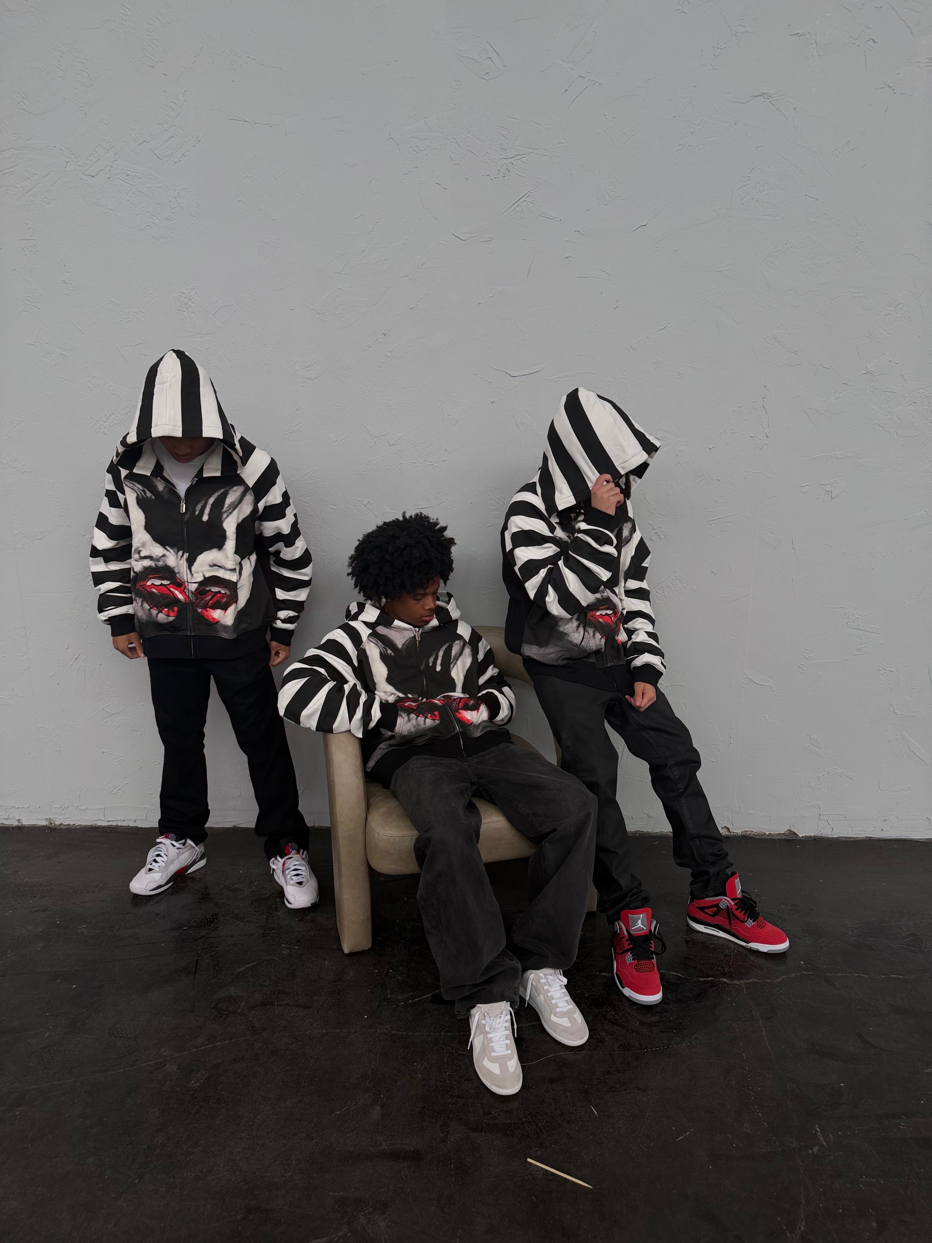 Rolling Twinz Zip up
