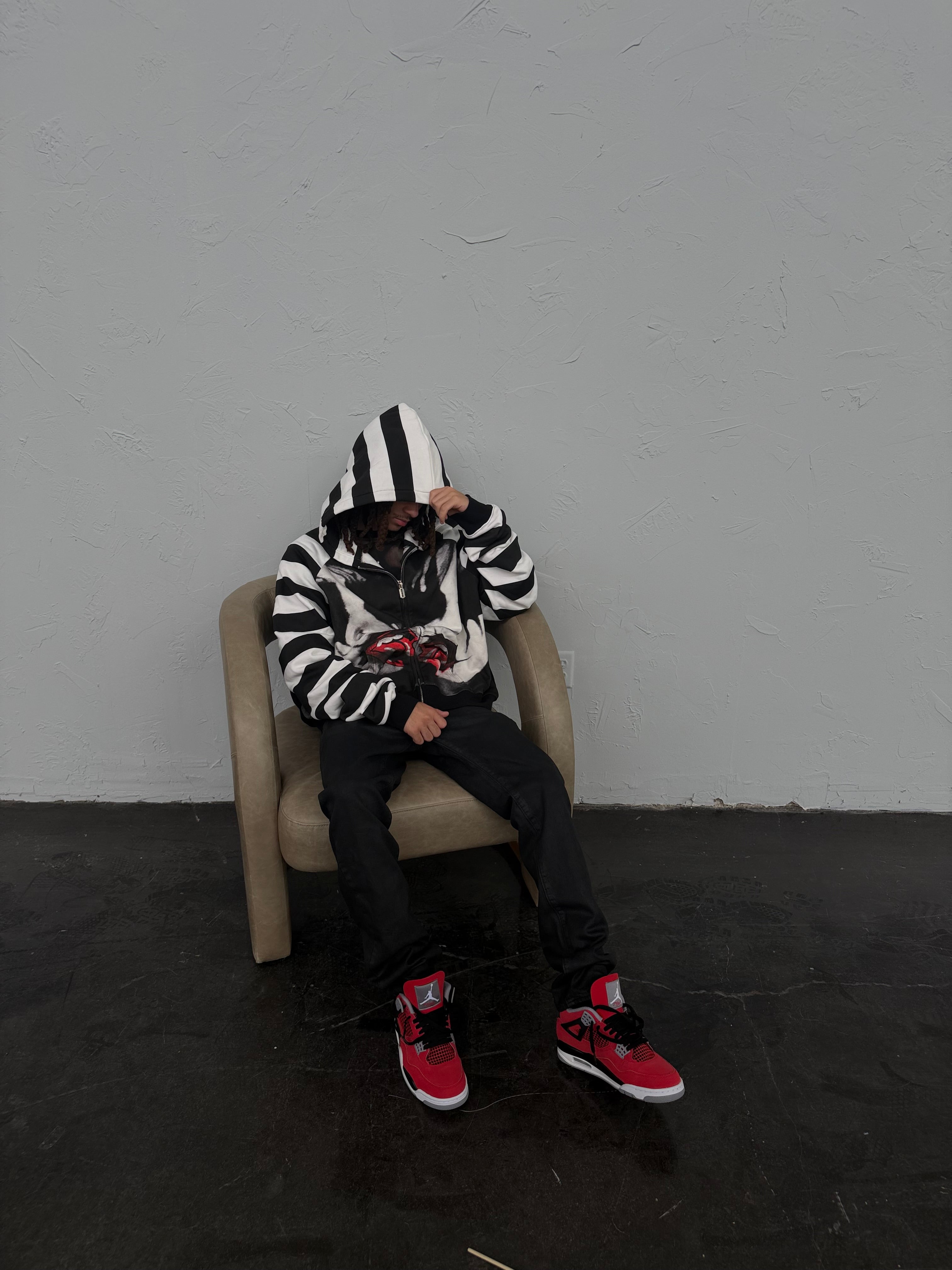 Rolling Twinz Zip up